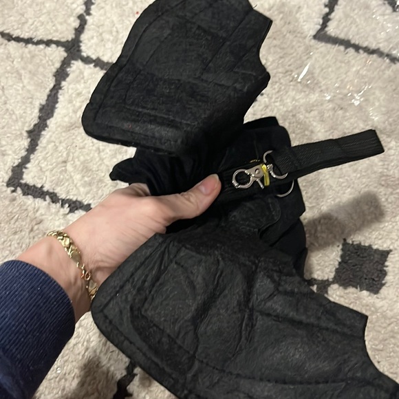 Goth dog Adjustable wire batwing harness and leash set - Picture 2 of 6